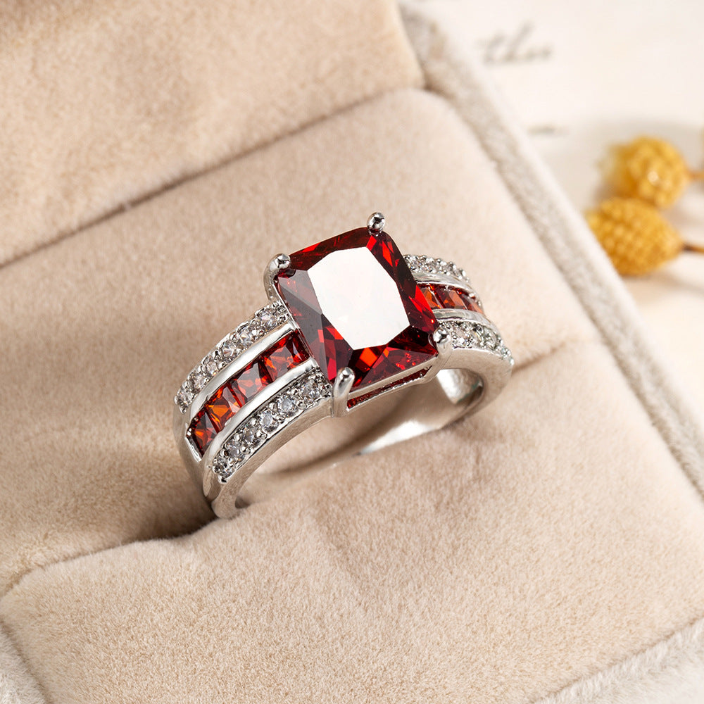 Kassira Redmont Weißgoldring