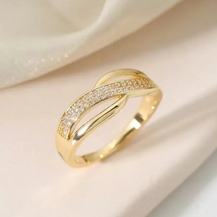 Catherine Klassischer Gold-Zirkonia-Ring
