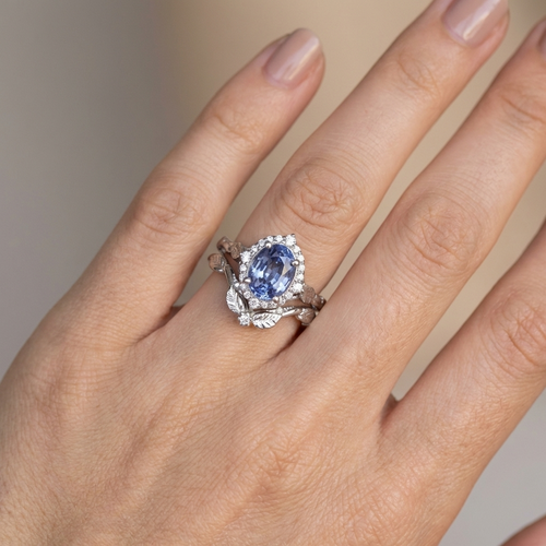 Blauer Zirkonia Gefrorener Blatt-Ring