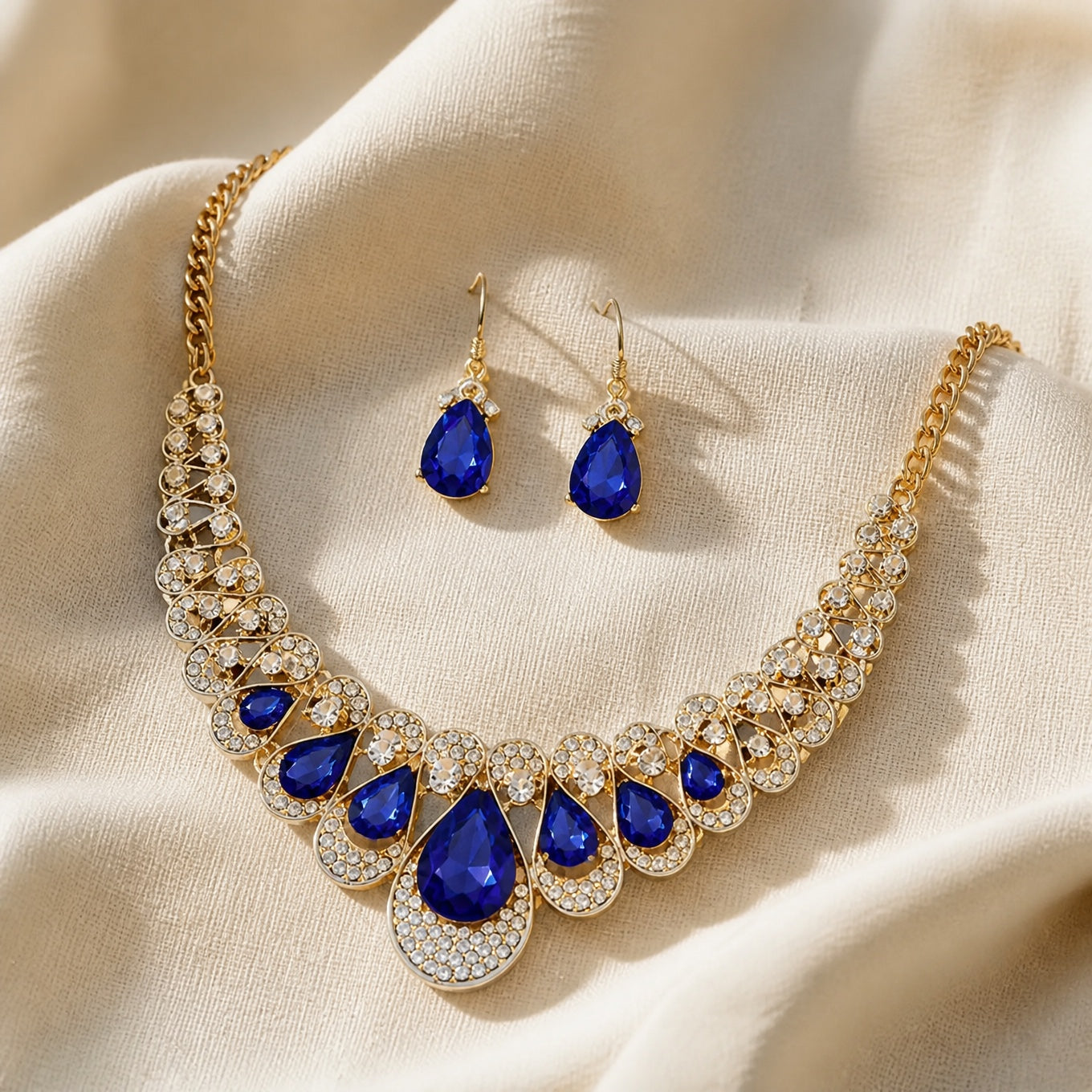 Maevina Zafiros Jewelry Set
