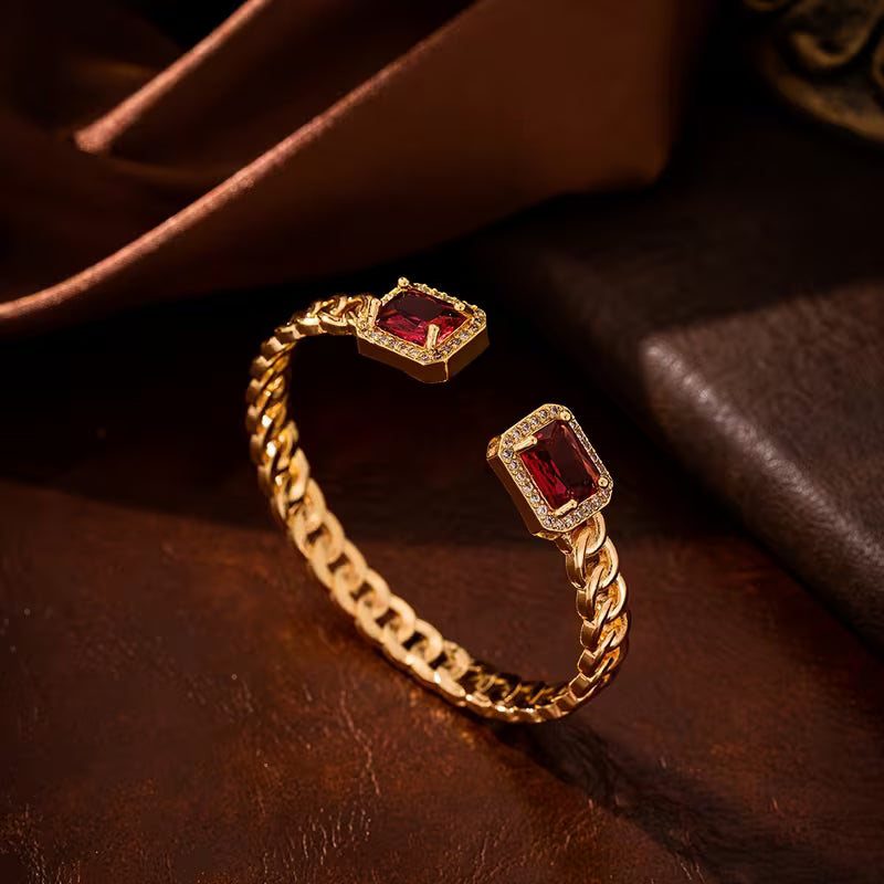 Veloria Ruby Offenes Goldarmband