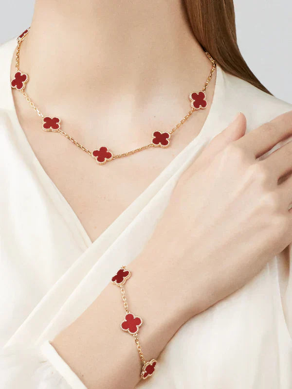CLOVER | Armband Rot