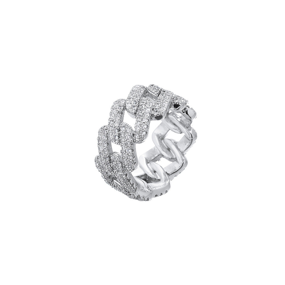 Eleganter Ring mit gold- und silberfarbenen Zirkonia-Einlagen