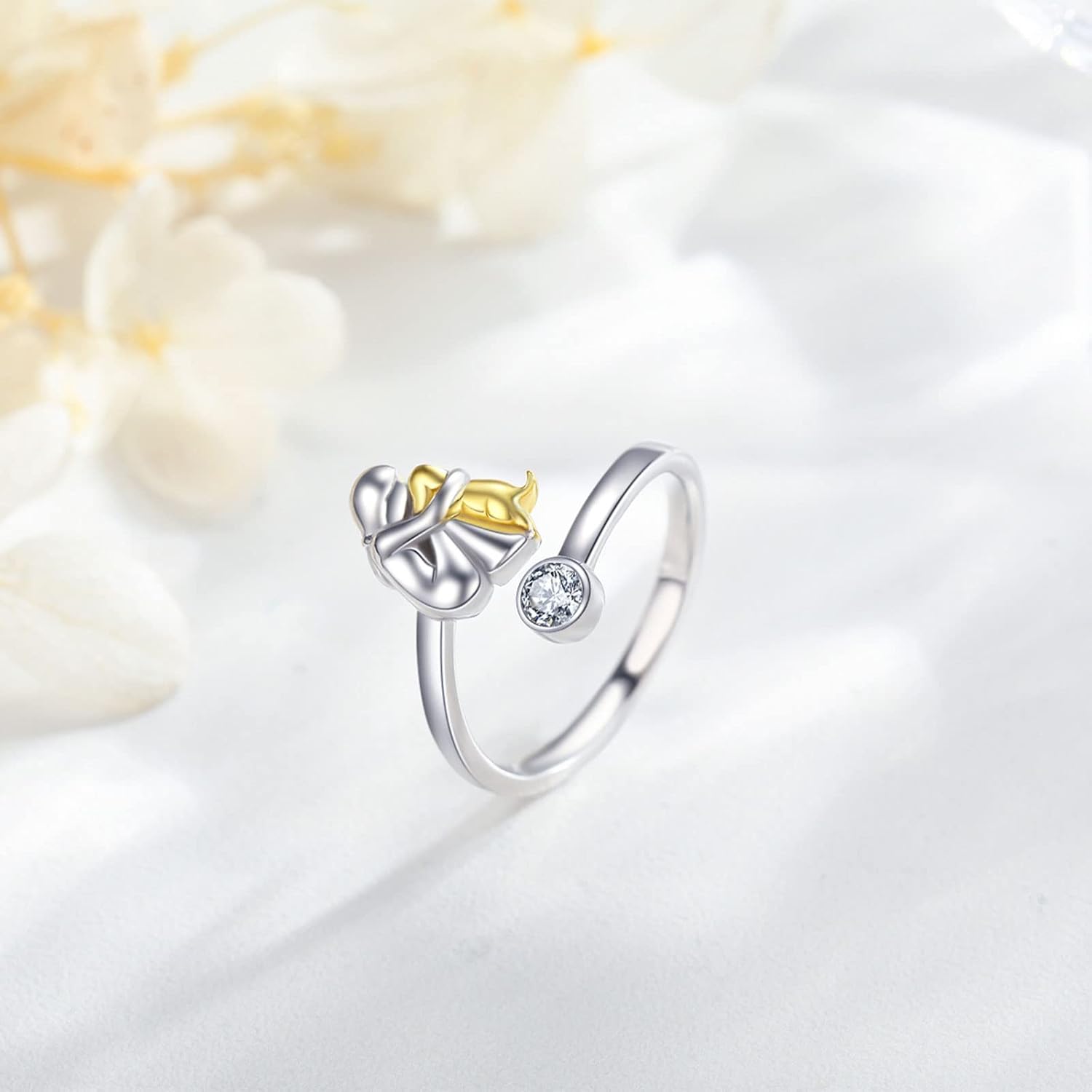 Hund Zirconia Statement Ring
