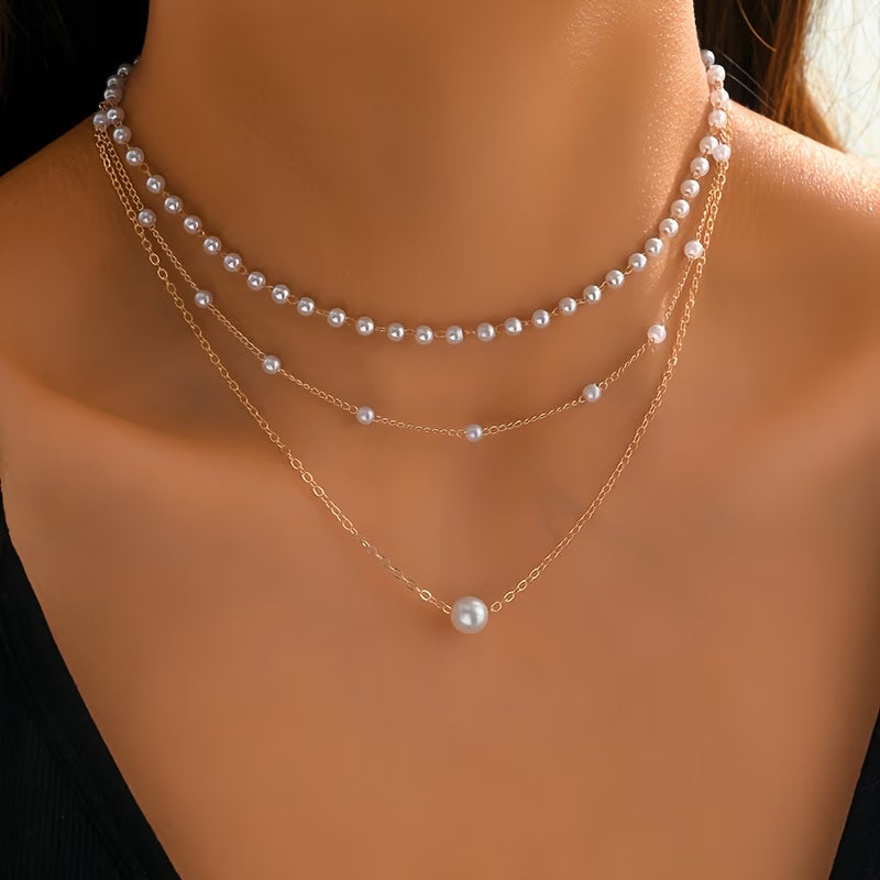 Das Trinity Pearl Layer Necklace Set