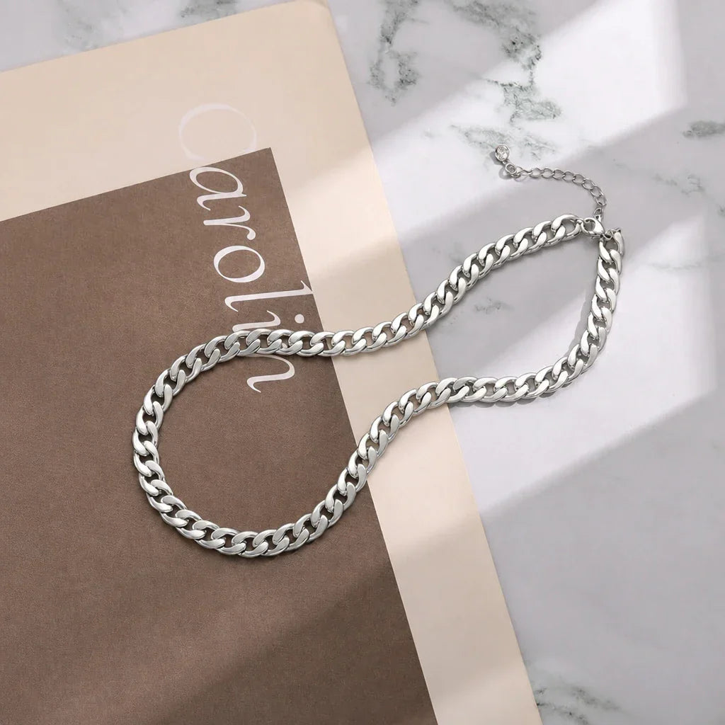 Chunky Cuban Link Halskette aus Weißgold