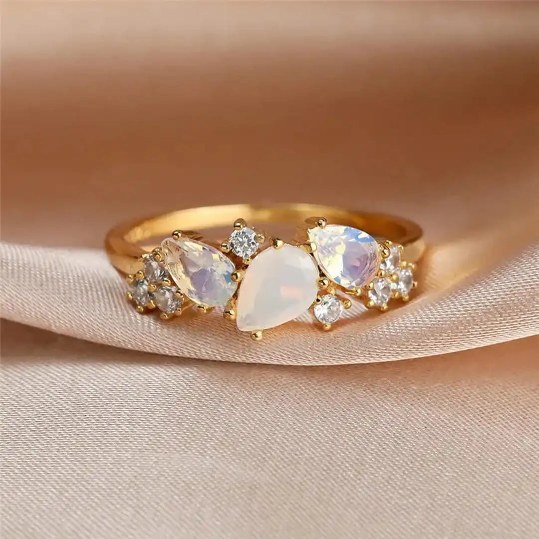 Vintage Goldener Mondsteinring