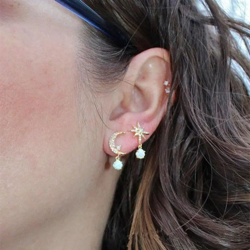 Gold Opal Mond Ohrringe