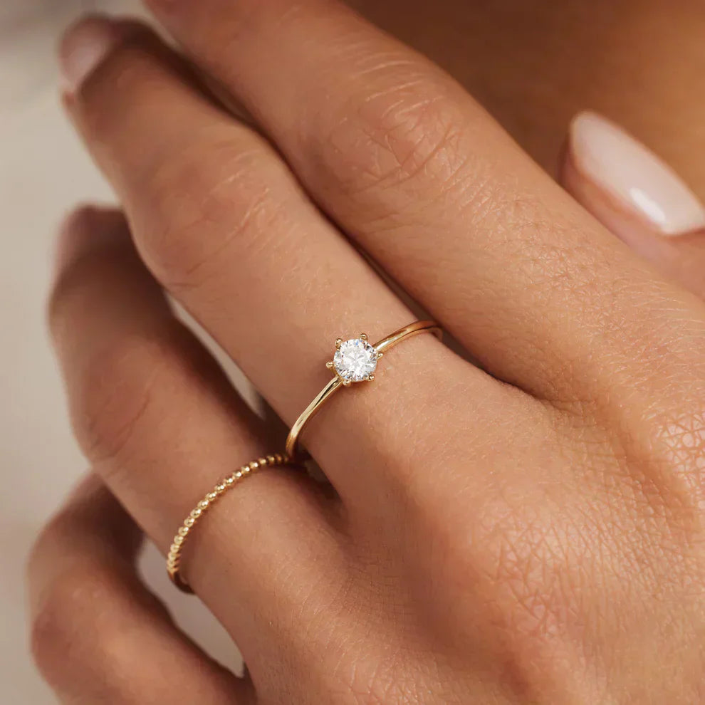 Abella Weißgold Minimalistischer Ring