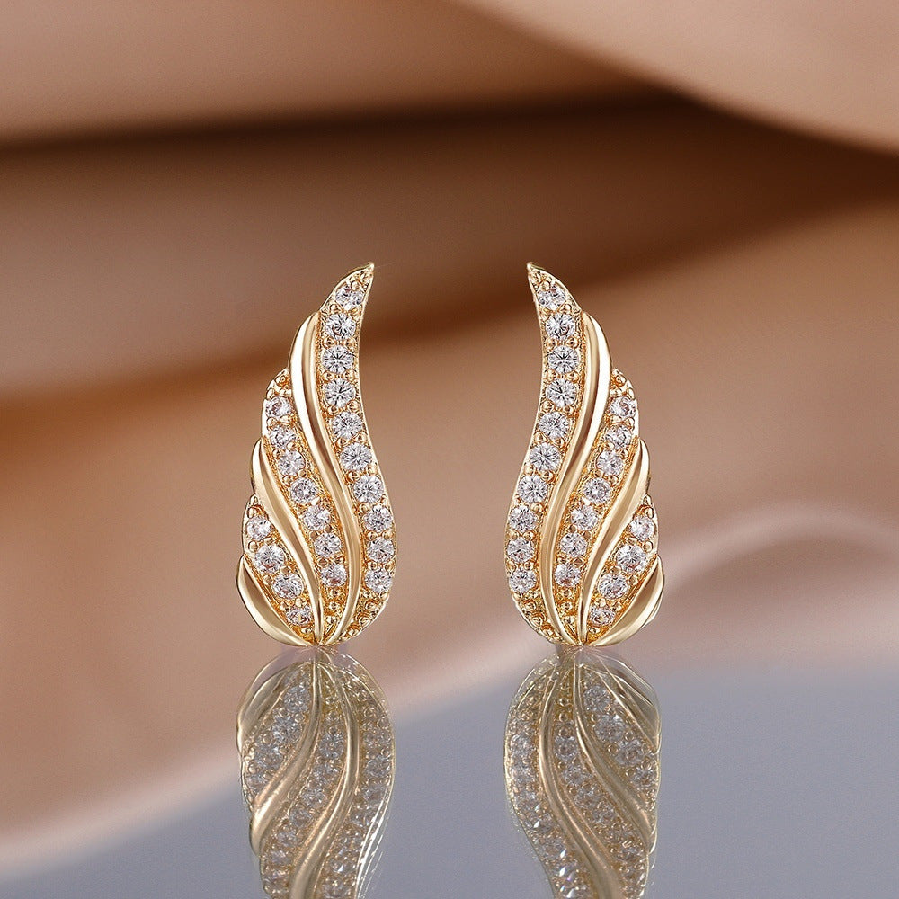 Moderne Blatt Pave Gold Ohrringe