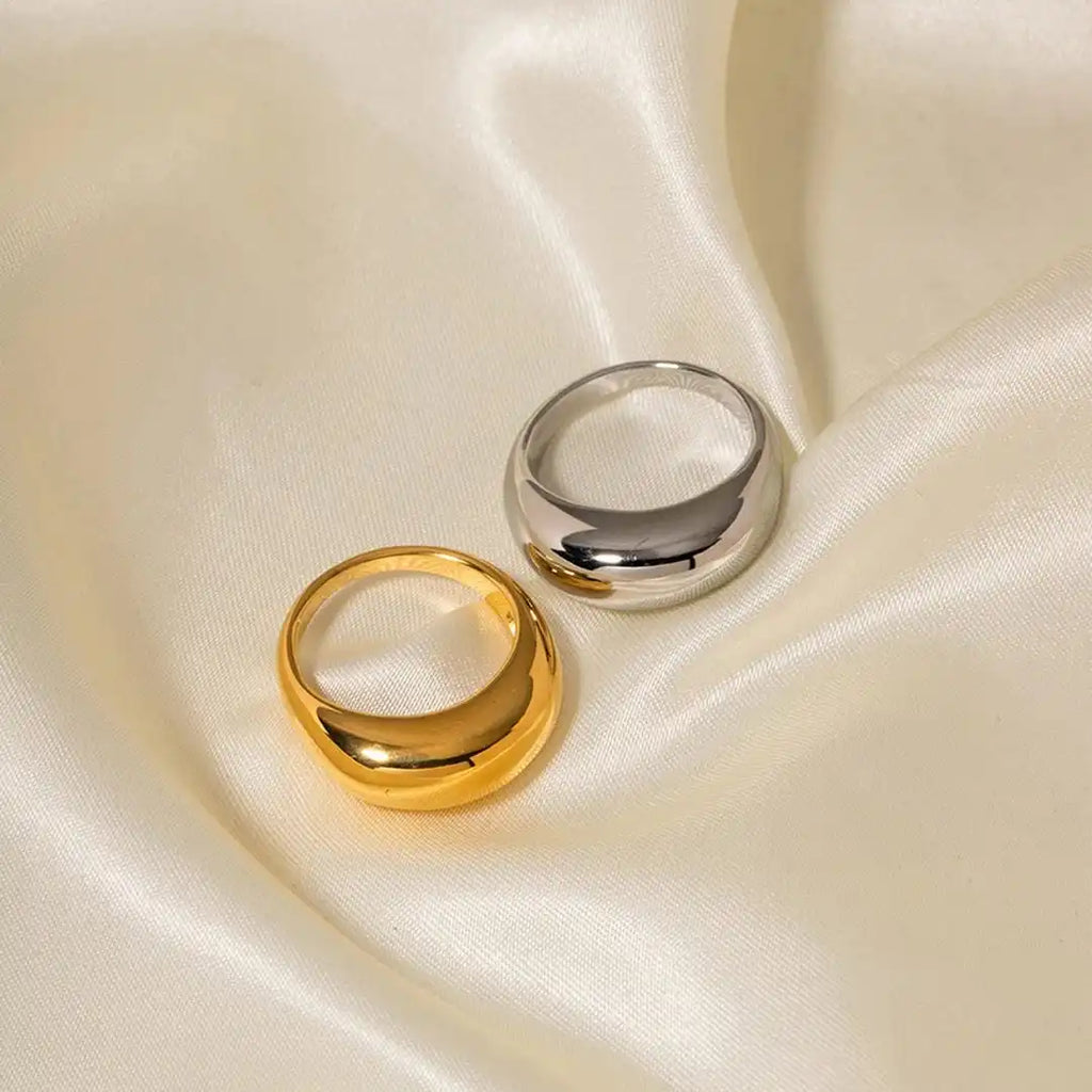 Zeitloser Goldbogenring