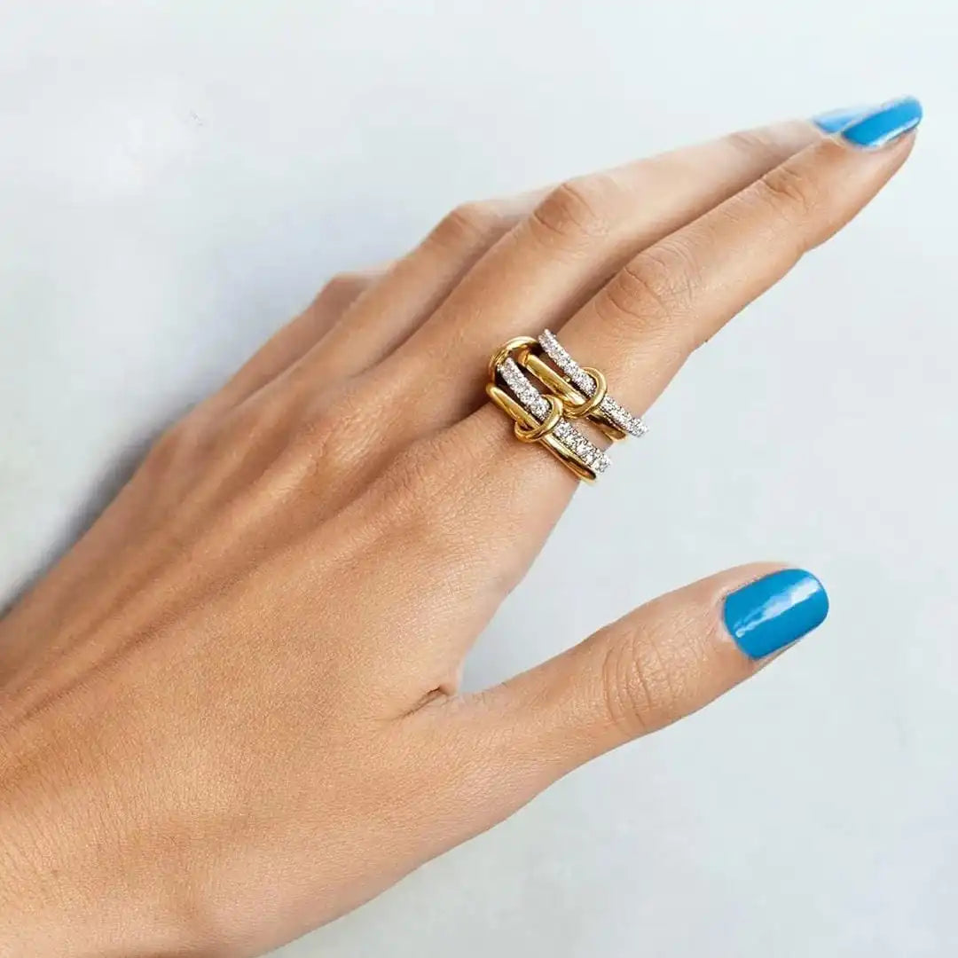 Verflochtenes Zirkonia-Ring-Set