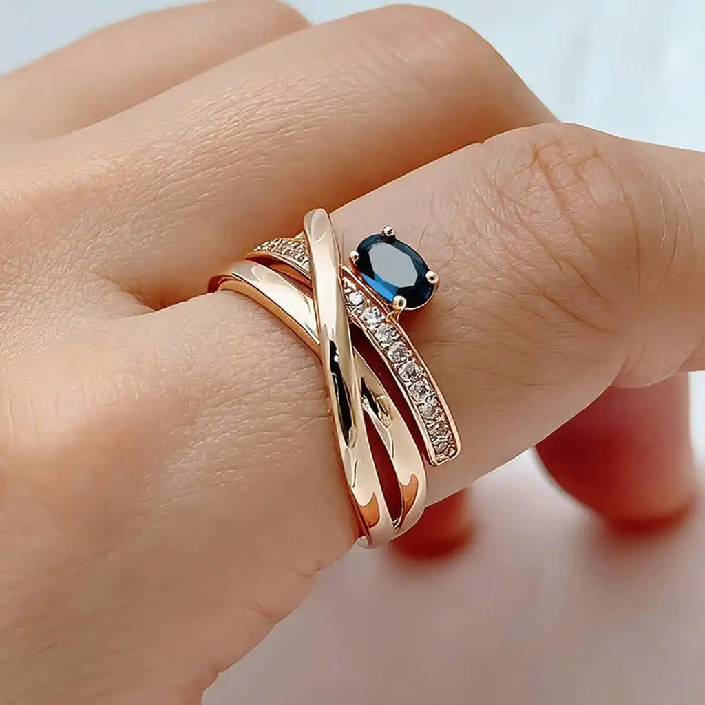 Vintage Rose Gold Kreuz Blauer Zirkonia Ring