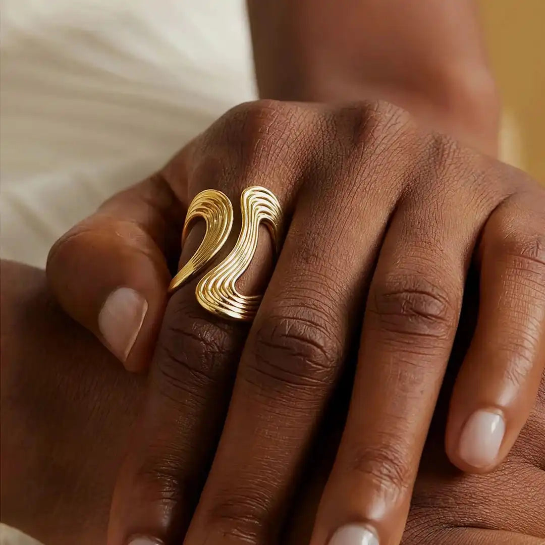 Exquisiter Goldperlenring