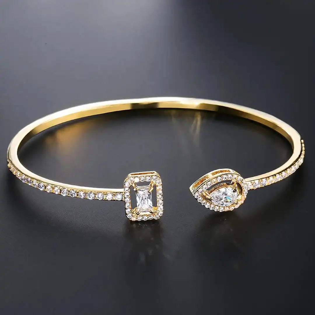 Zwei Stein Gold Offene Armreif