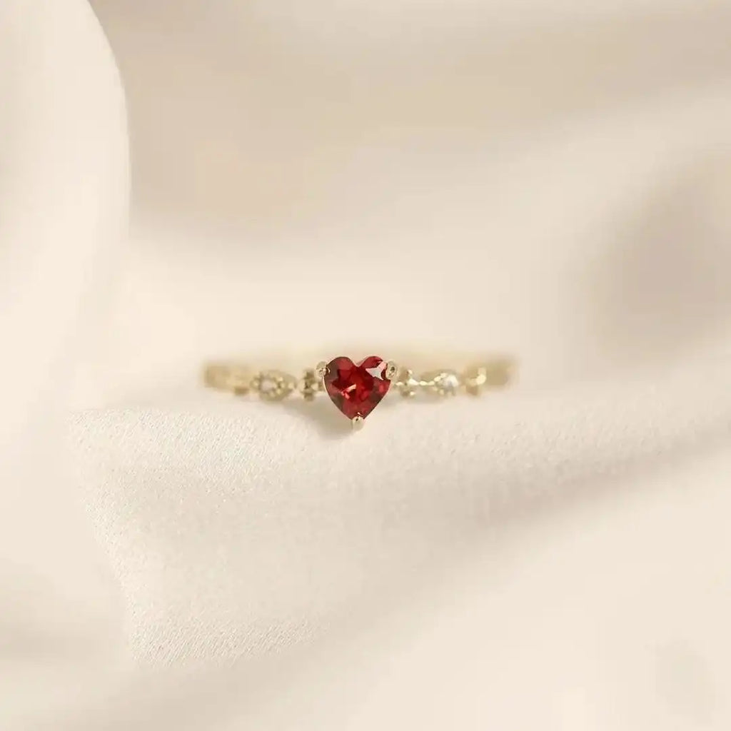 Heartstone Marquise Akzent Band Verstellbarer Ring