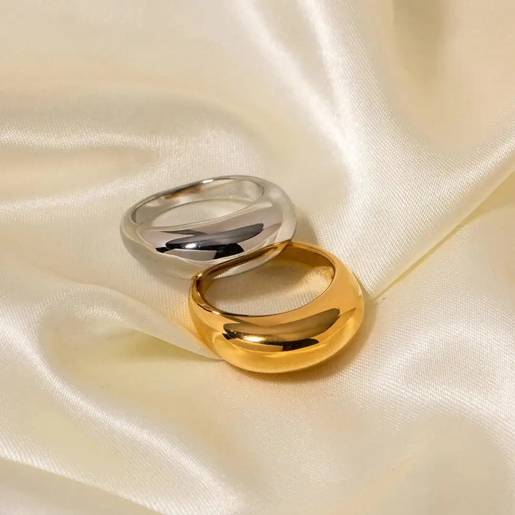 Zeitloser Goldbogenring