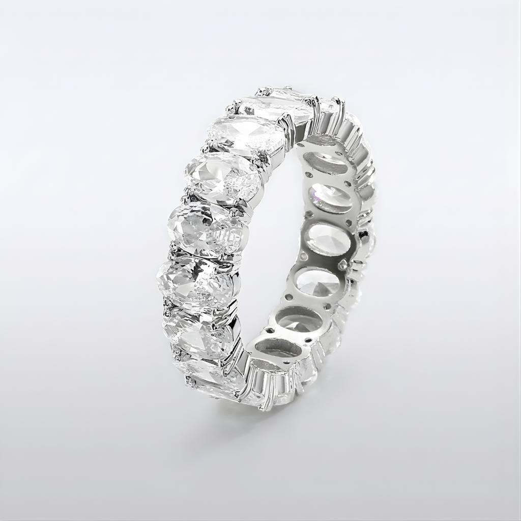 Ovaler Eternity Statement Ring