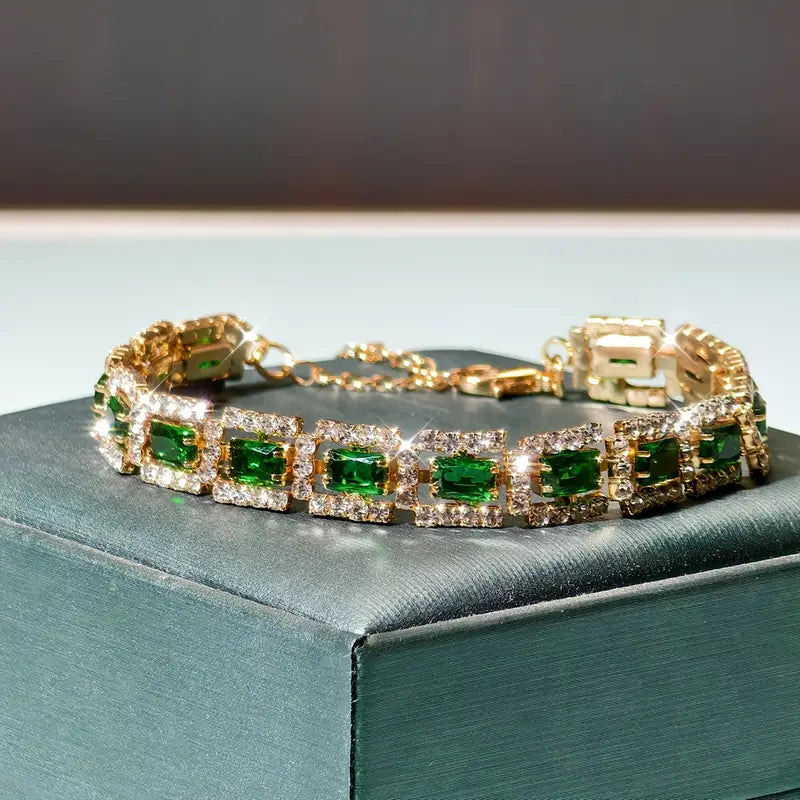 Smaragdgrünes Statement-Armband