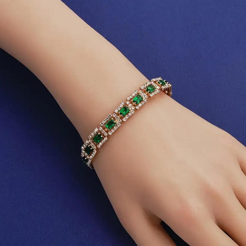 Smaragdgrünes Statement-Armband
