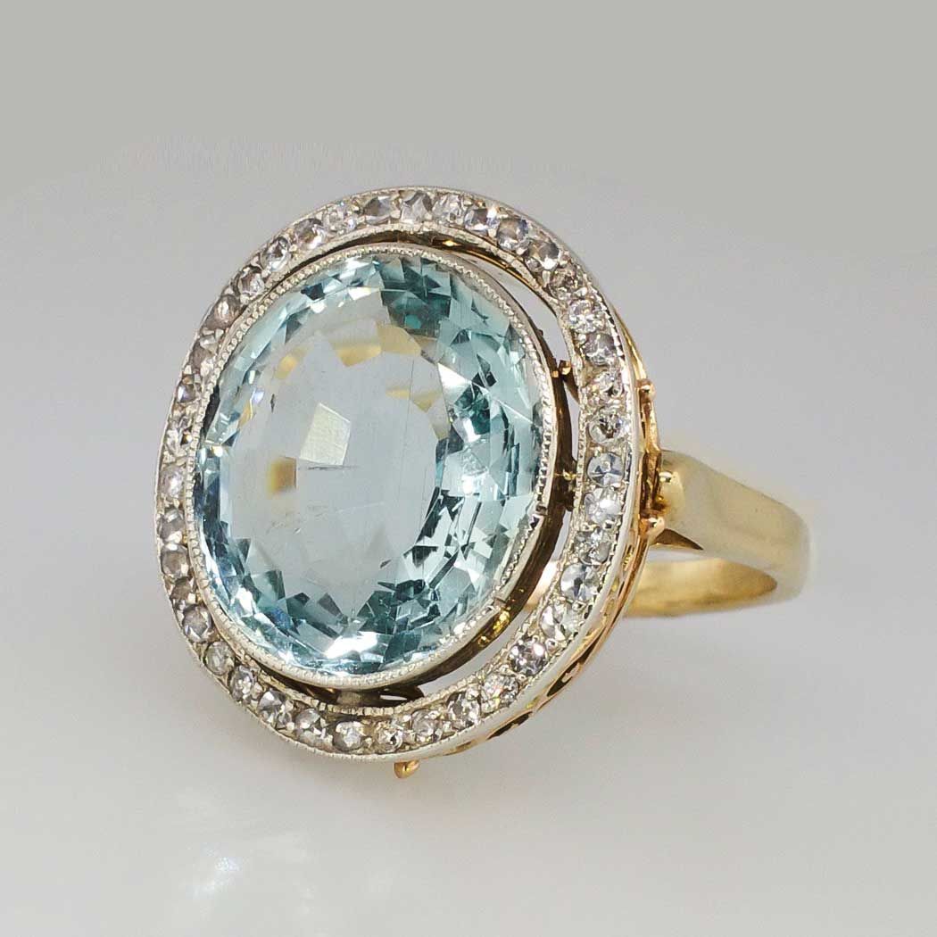 Abgerundeter Blauer Glasgoldring