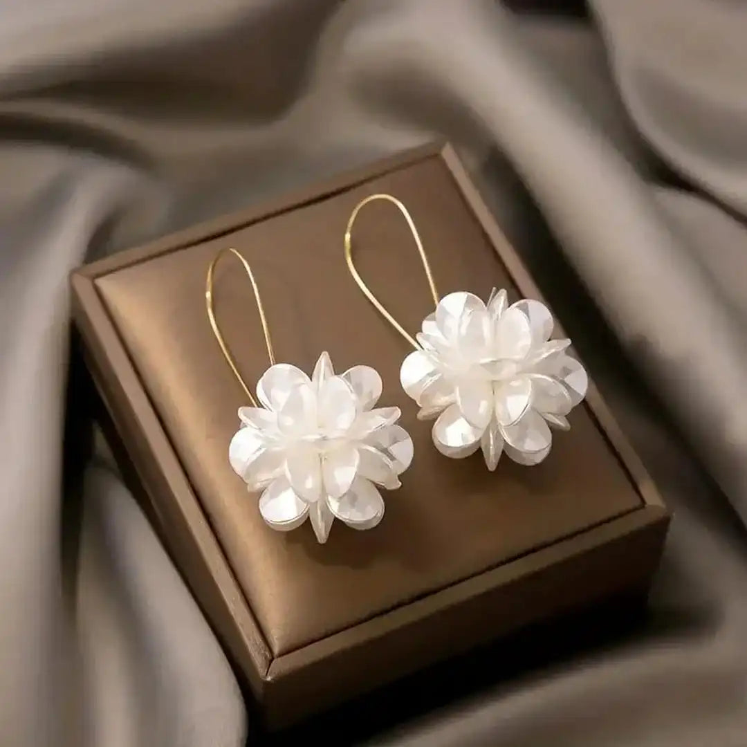 Pure Blossom Klassische Ohrringe