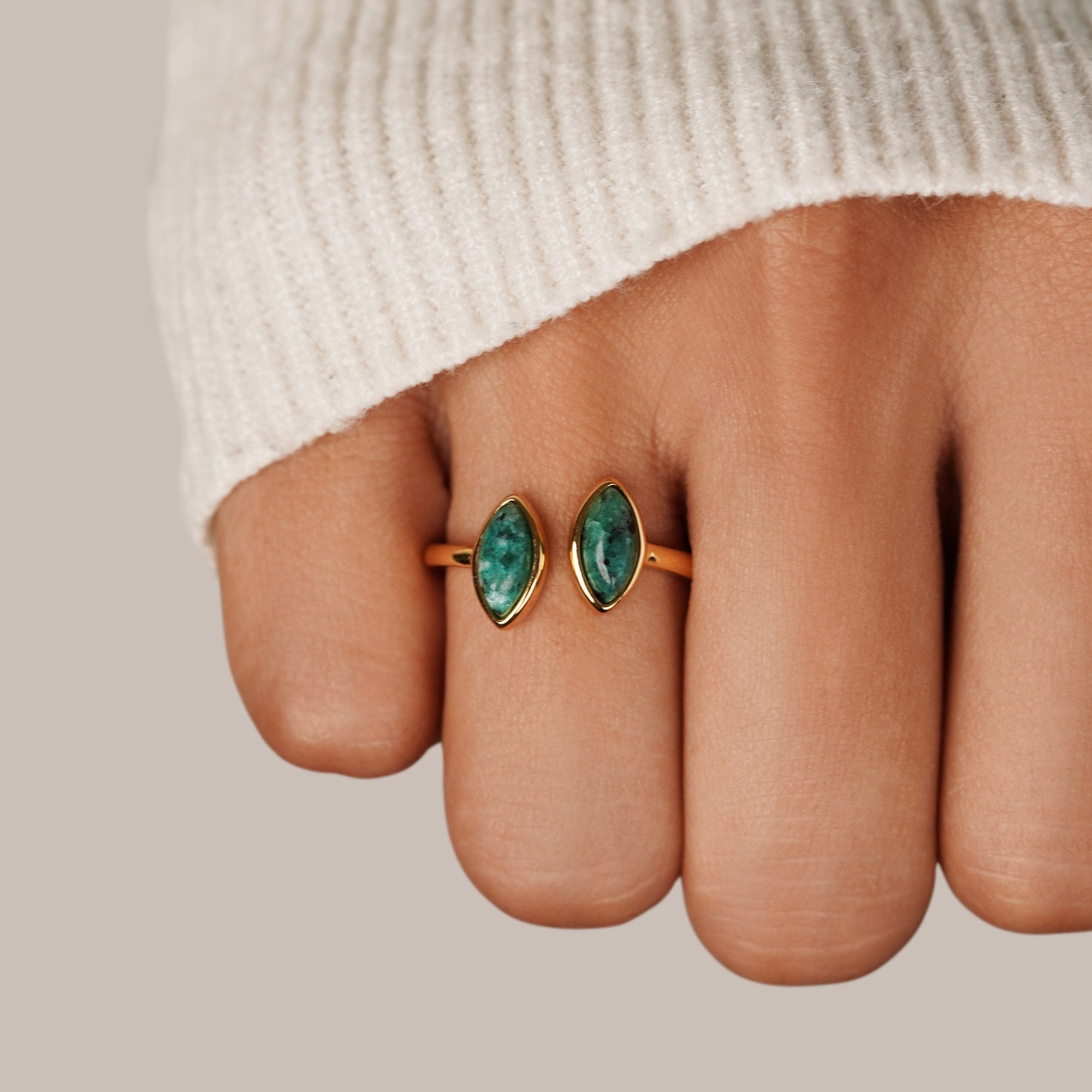 Exotischer Gold-Wickelring