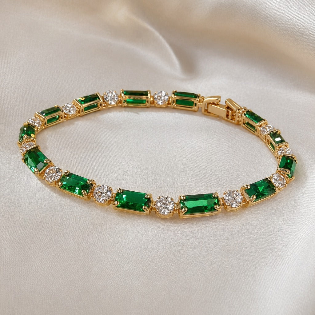 Elegantes Strahlen Smaragdarmband