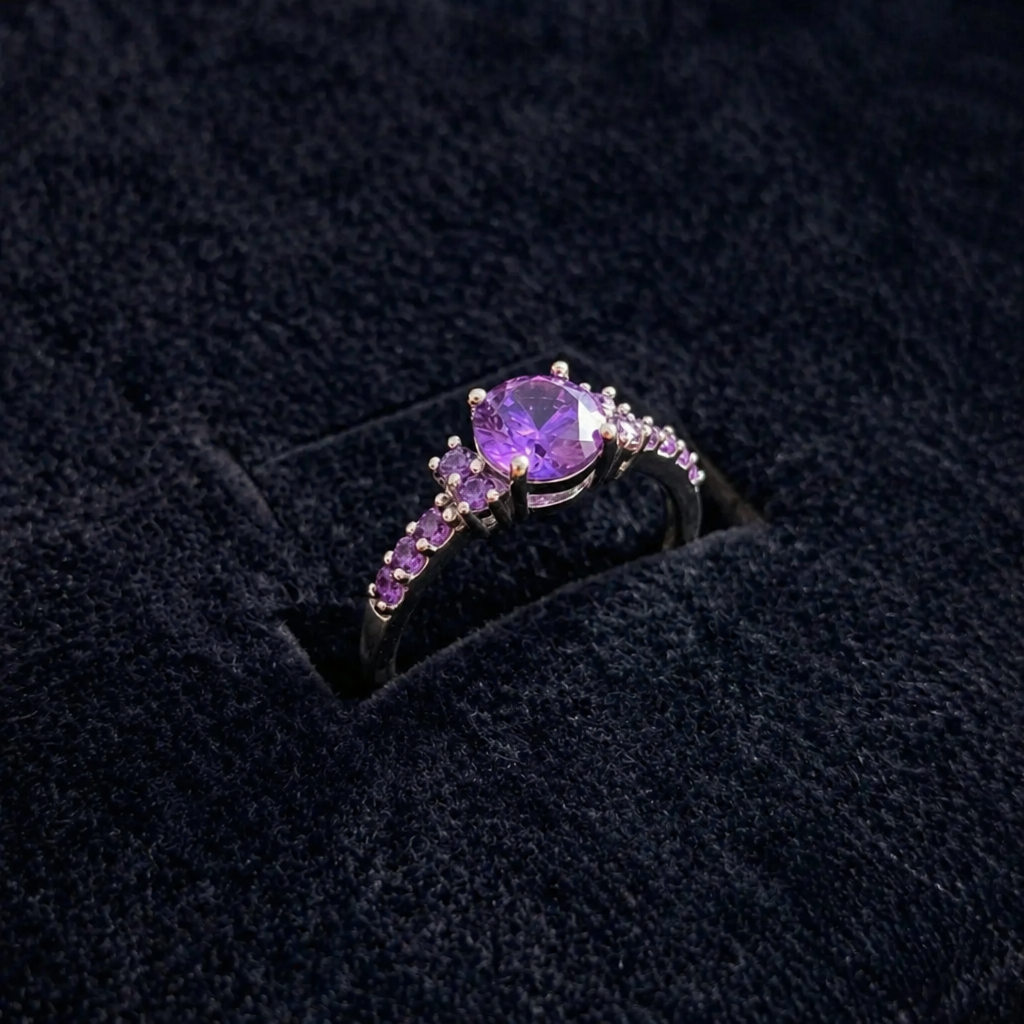 Celia Virelyn Weißgold-Amethystring