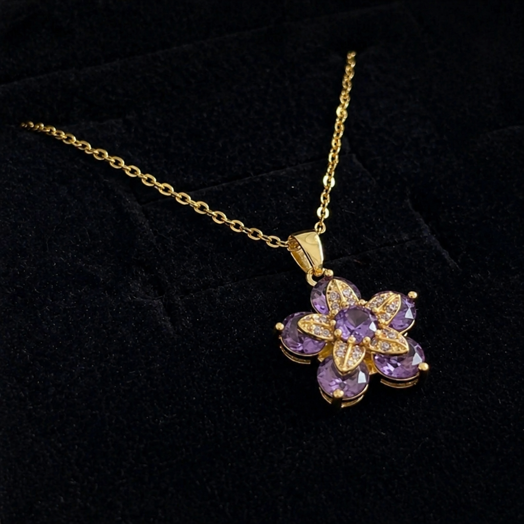 Amelyth Violette Blüten Goldkette