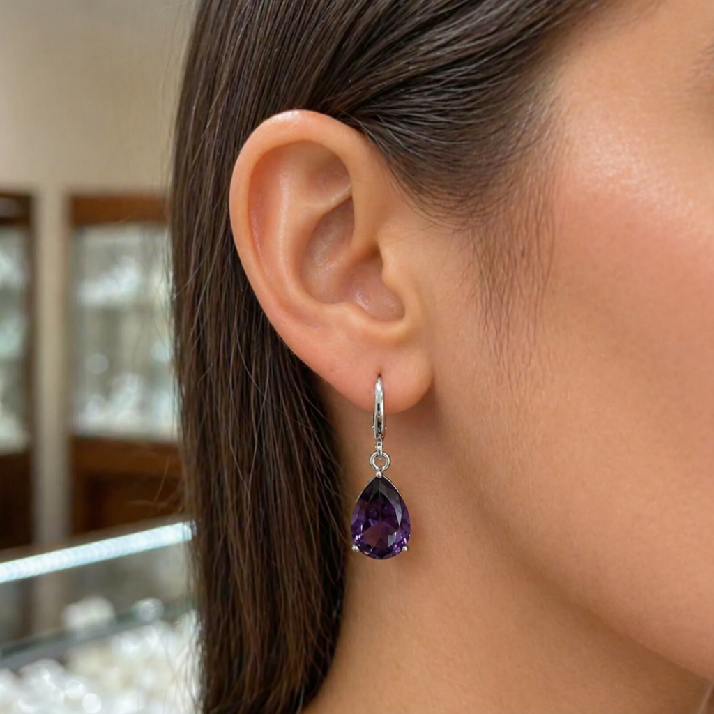 Amethyst Ohrhänger aus Weißgold in Tropfenform