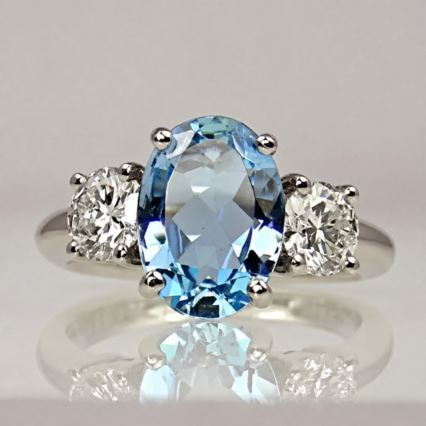 Blauer Kristall Silberring