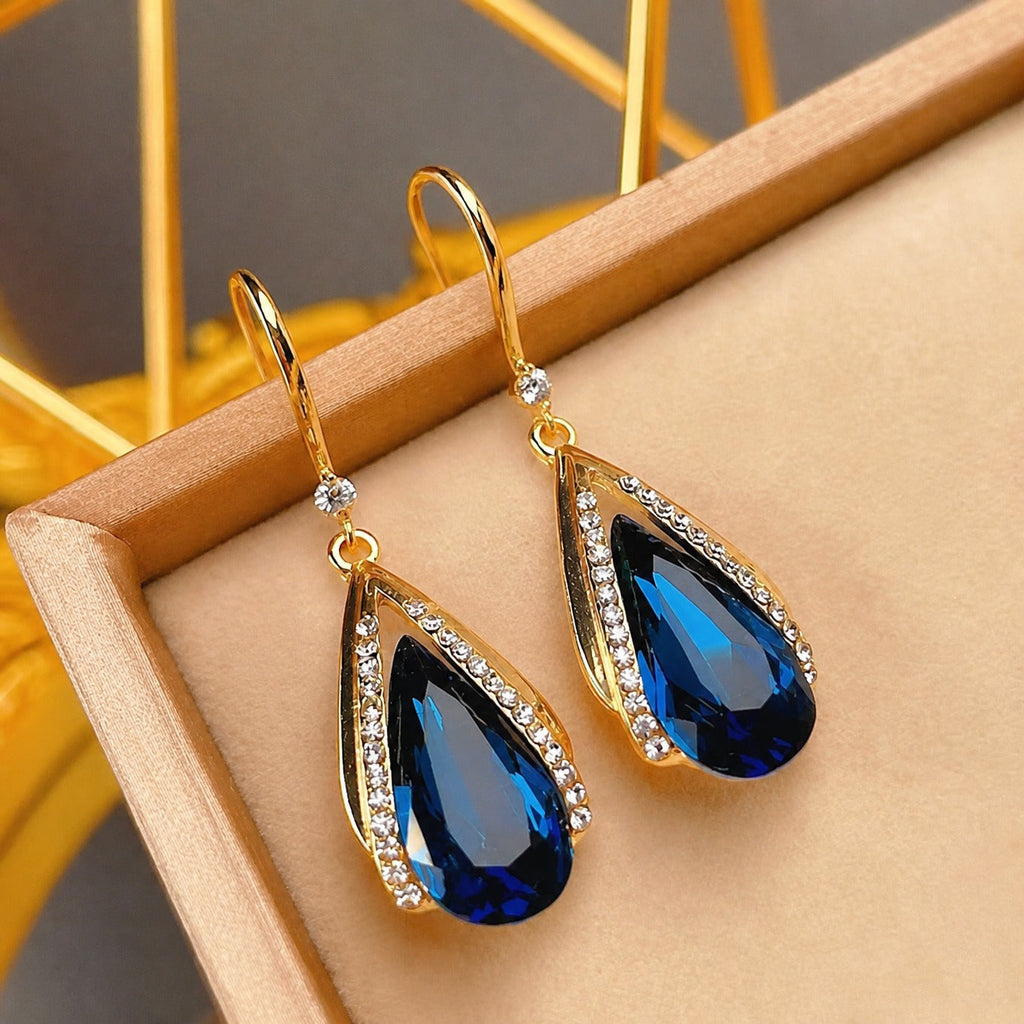 Azura Tropfen Gold Ohrringe