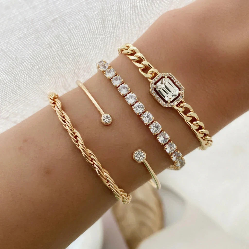 Domitia Calvina Armband-Set aus Weißgold